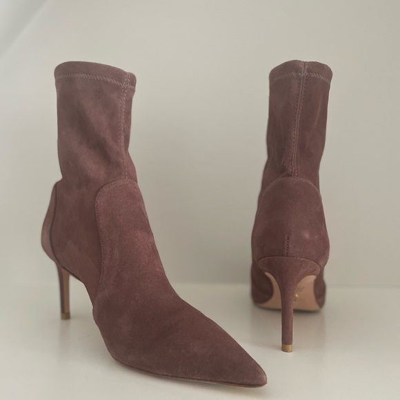 Stuart 85 - Picture 2 of 4